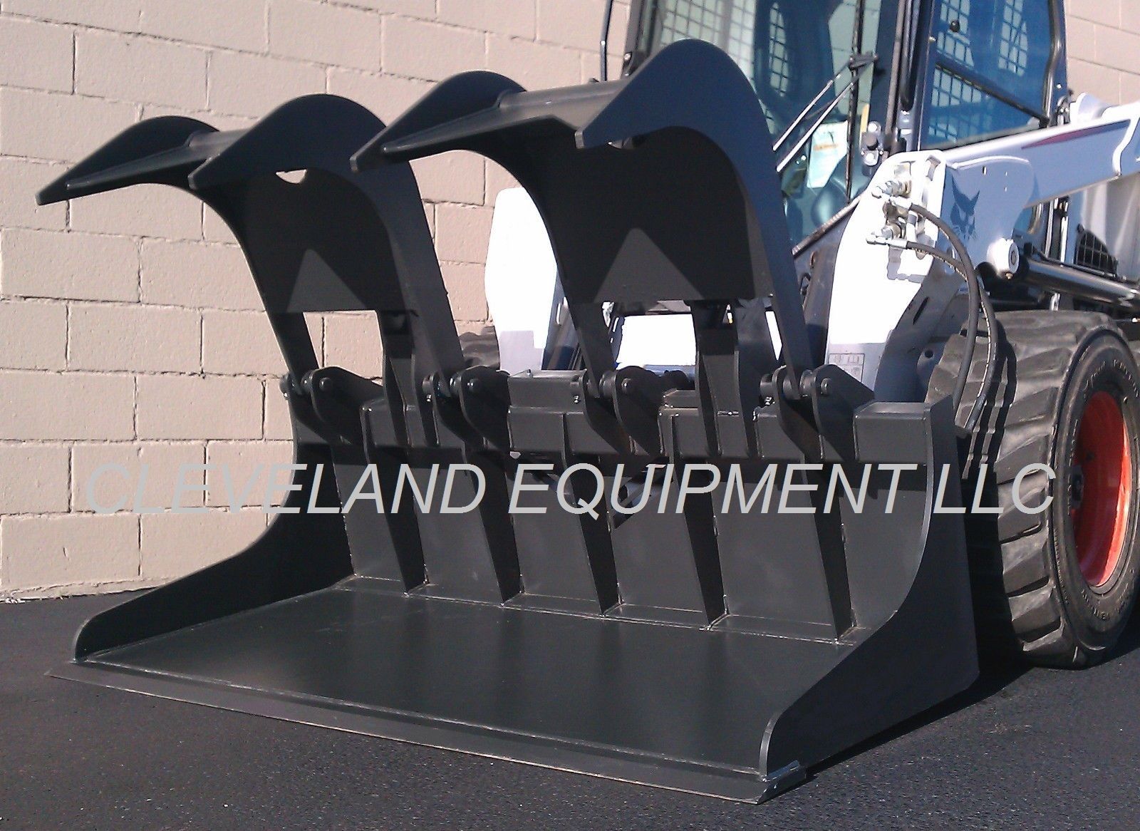 Grapple Bucket – Loflin Heavy Duty - Cleveland Equipment LLC