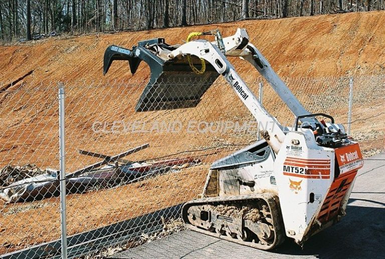 Mini Grapple Bucket Bobcat MT463S70 Pic007 Cleveland Equipment LLC